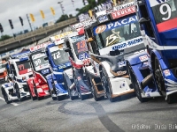 sbado-de-treinos-classificatrio-da-9-etapa-da-copa-truck-em-curitiba---foto-duda-bairroscopa-truck_45219892175_o