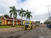 a-invaso-da-copa-truck-em-curvelo-com-o-desfile-dos-burtos-pelas-ruas-da-cidade---foto-duda-bairroscopa-truck_45557591181_o